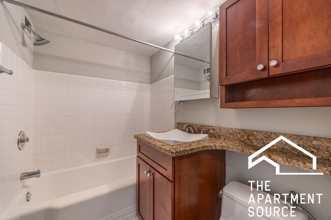 445 W Wellington Ave unit 4H, Chicago, IL 60657 - photo 7