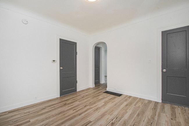 1036 Park St SW, Grand Rapids, MI 49504 - photo 7