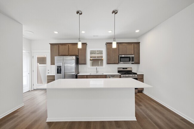 11825 Kentucky St, Crown Point, IN 46307 - photo 6