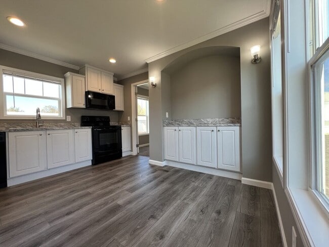 215 Red Spruce Cir, Browns Summit, NC 27214 - photo 4