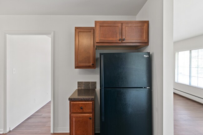 Park Crest Apartments, Jackson, MI 49203 - photo 4