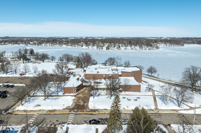 Lakeview Elementary