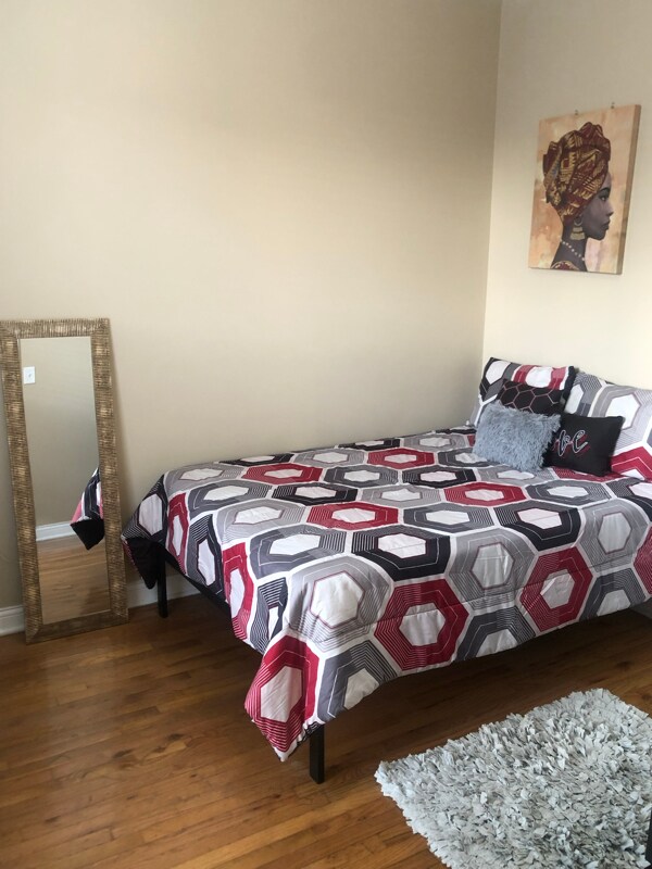 6630 S Ingleside Ave unit 2, Chicago, IL 60637 - photo 4