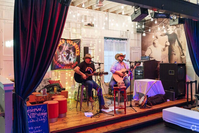 You can enjoy live music and drinks at Breathe Event Lounge in Downtown Kernersville.