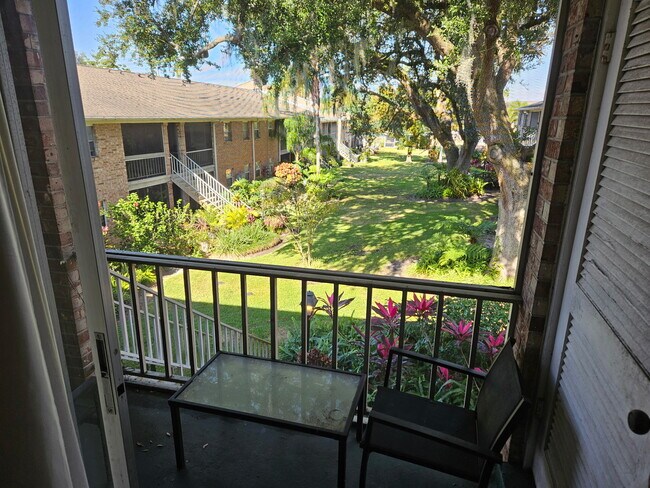 4210 Lake Underhill Rd unit D, Orlando, FL 32803 - photo 2