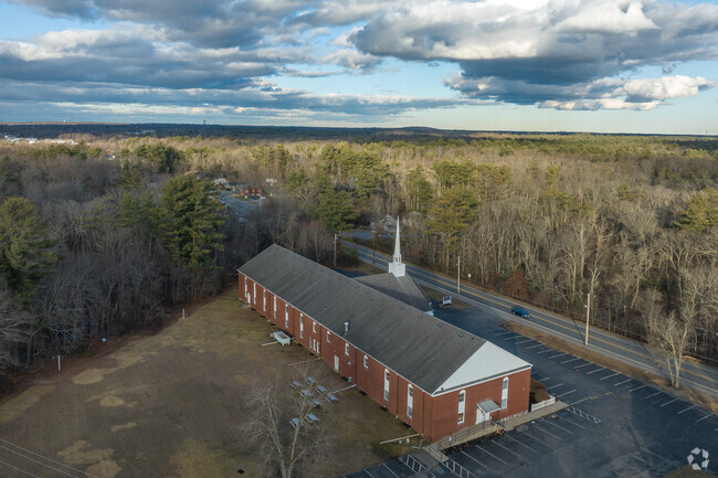 New England Baptist Academy in West Bridgewater has grades K-12.
