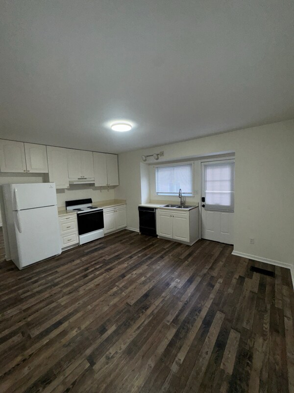 28141 E Broadway St unit 1, Walbridge, OH 43465 - photo 3