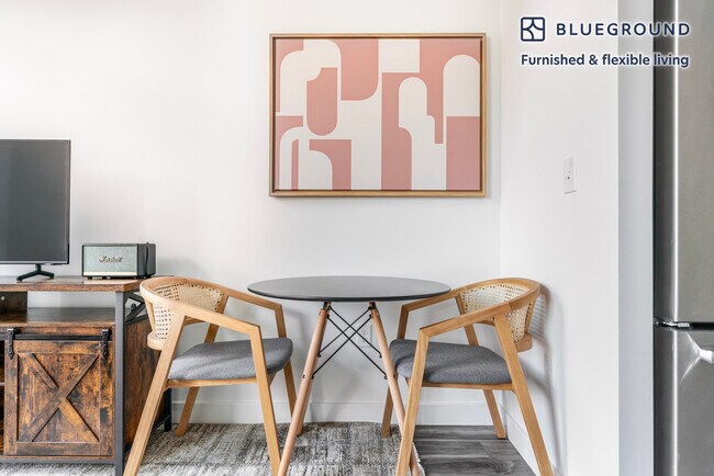 1255 22nd St NW unit FL5-ID1162, Washington, DC 20037 - photo 6