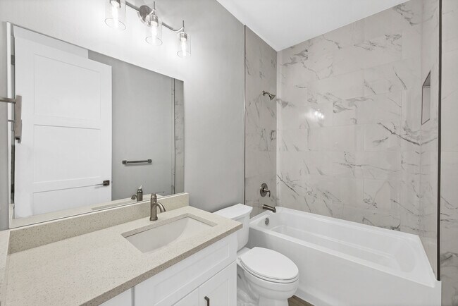 7807 Chesebro Ave, North Port, FL 34287 - photo 3