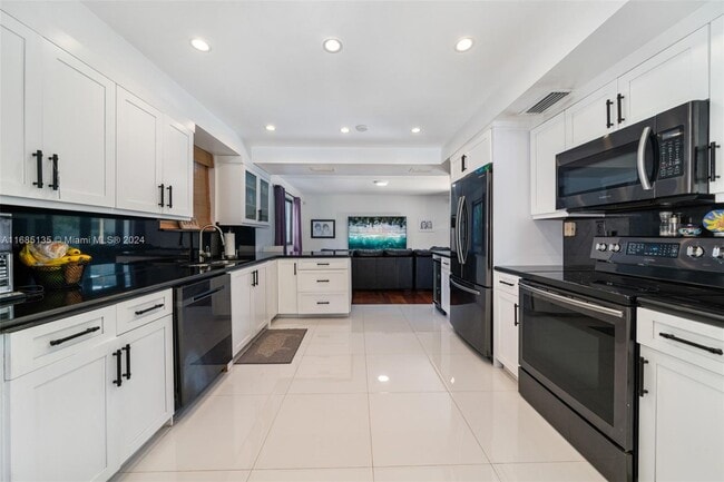 1206 Columbus Blvd, Coral Gables, FL 33134 - photo 5