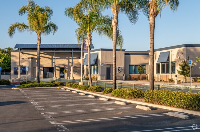 Plaza Vista K-8 School in Westpark has ample parking.