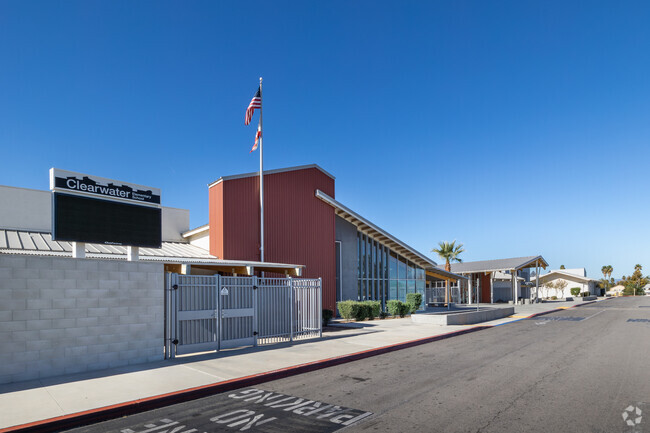 Clearwater Elementary School, Rankings & Reviews - Homes.com