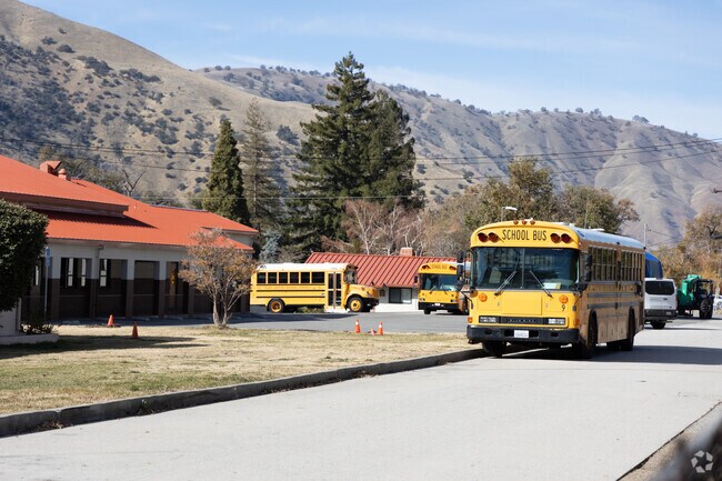 School buses at El Tejon Elementary School.