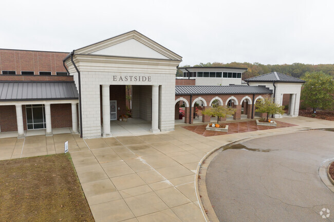 Eastside Elementary serves 815 students in grades 4-5 in Clinton, MS.