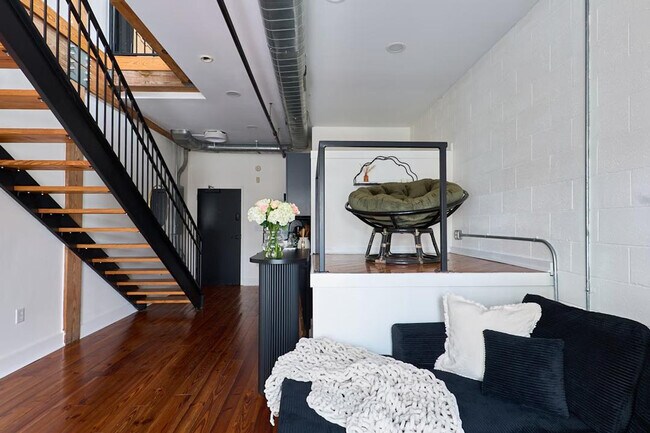 403 E 33rd St unit ID1353814P, Charlotte, NC 28205 - photo 4