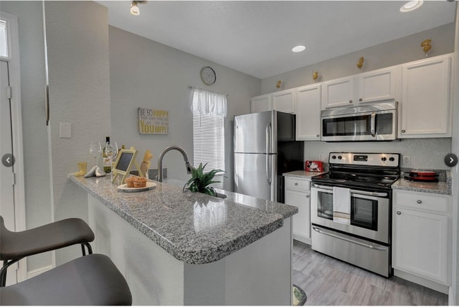 4561 Yellowgold Rd E, Kissimmee, FL 34746 - photo 6