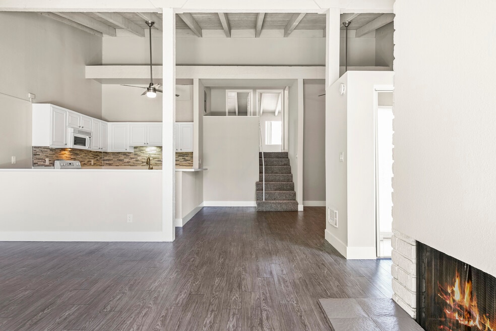 Park Grove, Garden Grove, CA 92844 - photo 1