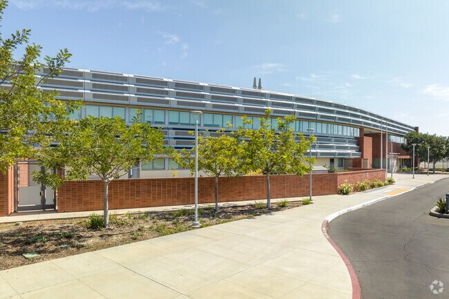 Costa Mesa Middle School is a public middle school with modern amenities and a great location.