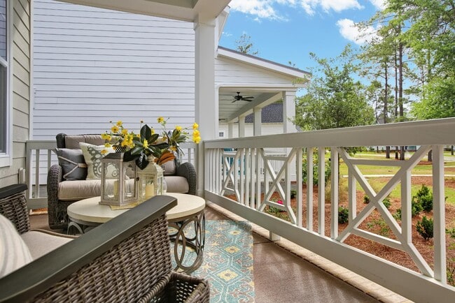 376 Shoal Ave unit 36463849, Hampstead, NC 28443 - photo 4