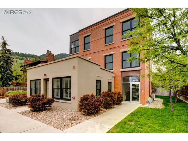 1641 4th St, Boulder, CO 80302 - photo 2