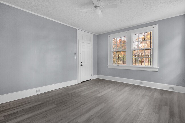 458 Burton Ave, Montgomery, AL 36104 - photo 4