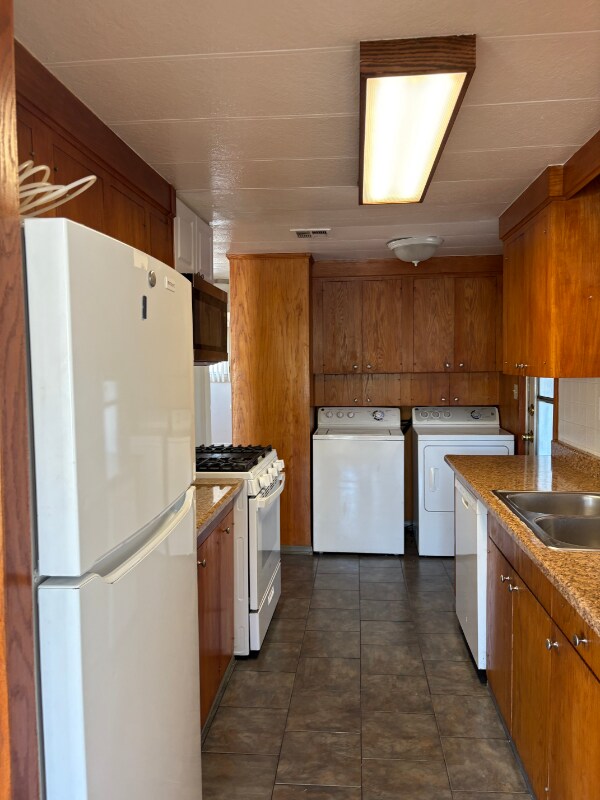 435 E Gardena Blvd, Gardena, CA 90248 - photo 3