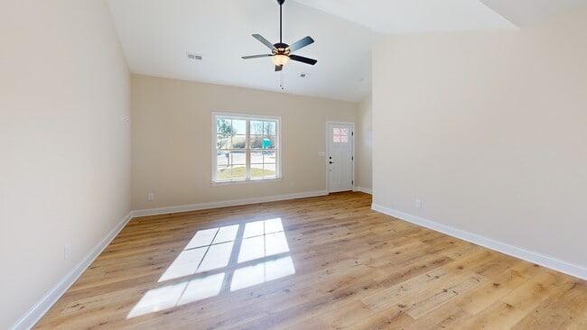 120 Abbington Ln, Shelby, NC 28150 - photo 2