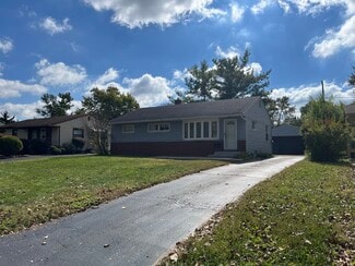 2483 Shrewsbury Rd, Columbus, OH 43221