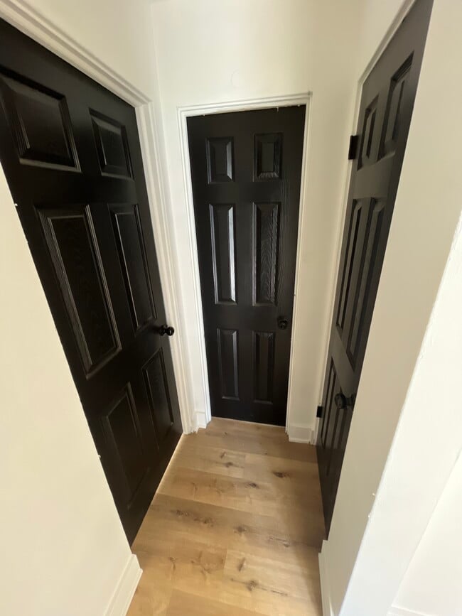 828 E 35th Place, Gary, IN 46409 - photo 6