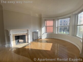 891 Massachusetts Ave Unit 2, Cambridge, MA 02139