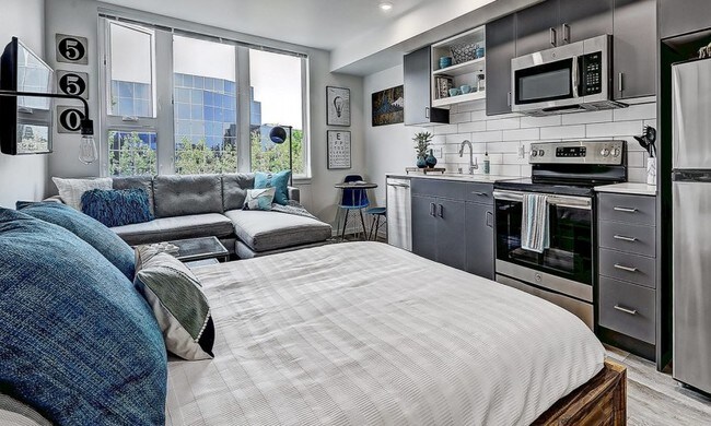 Zig, Seattle, WA 98122 - photo 6