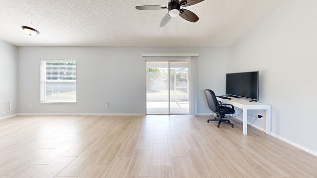 840 Avalon St SE, Palm Bay, FL 32909 - photo 3