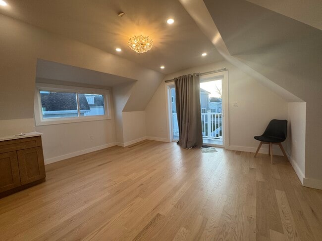 12 Sewall Ave unit 3, Winthrop, MA 02152 - photo 5