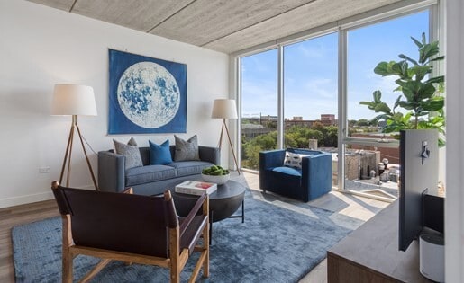 656 W Sheridan Rd unit 734 -605, Chicago, IL 60613 - photo 3