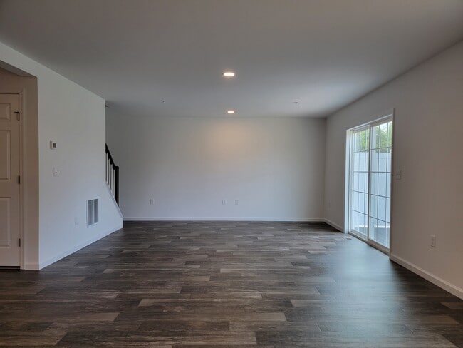 122 Robert Cir, Lebanon, PA 17046 - photo 6