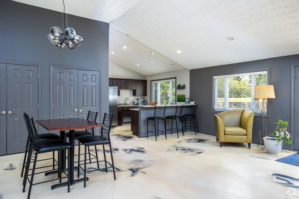 Park Thirty99, Lexington, KY 40517 - photo 1