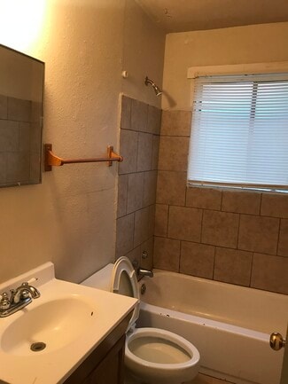 2818 S Grove St Unit 2818, Fort Worth, TX 76104