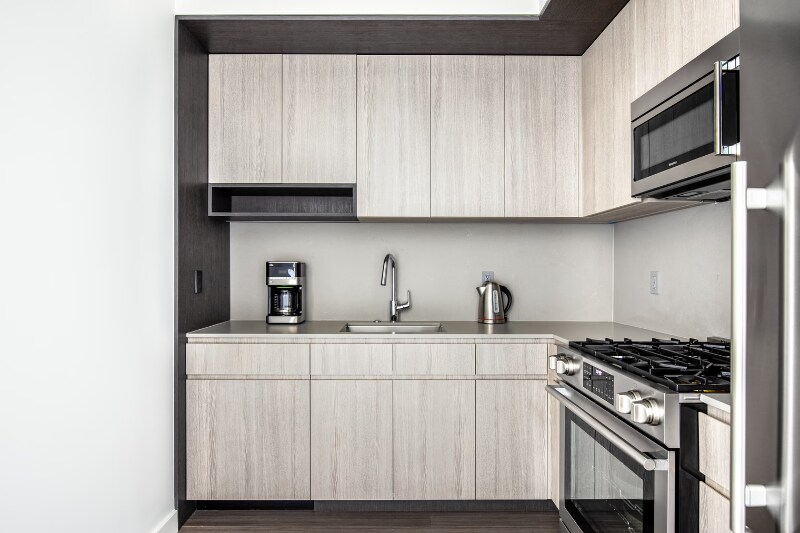 1231 S Indiana Ave, Chicago, IL 60616 - photo 1