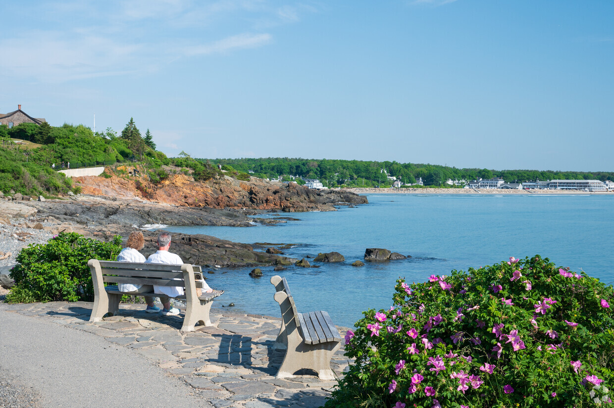 About Ogunquit | Schools, Demographics, Things to Do - Homes.com