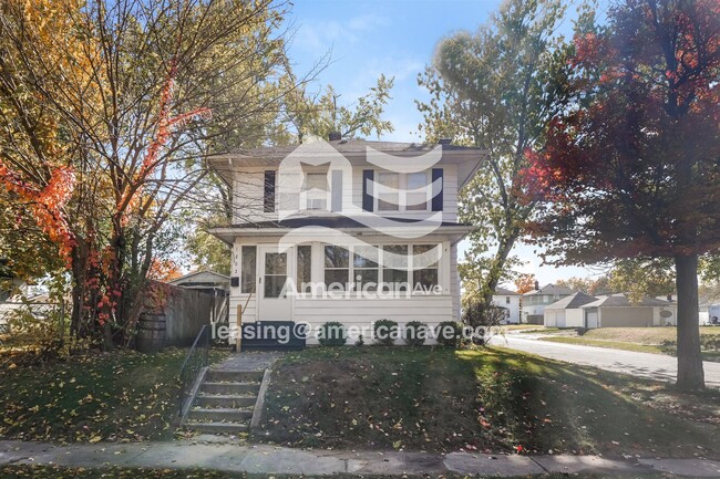 1202 E Fox St, South Bend, IN 46613 - photo 2