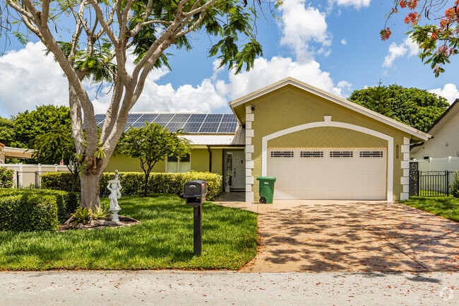 Residents of Woodmont in Tamarac, FL make a lifetime commitment.