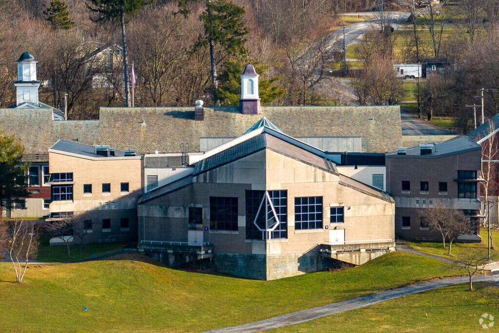 The Onondaga Nation School in the Onondaga Nation is decorated with a symbolic arrowhead.