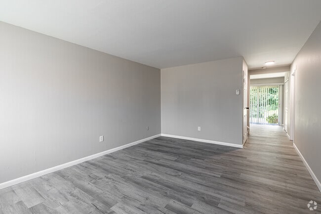 2BR, 1.5BA - Living Room