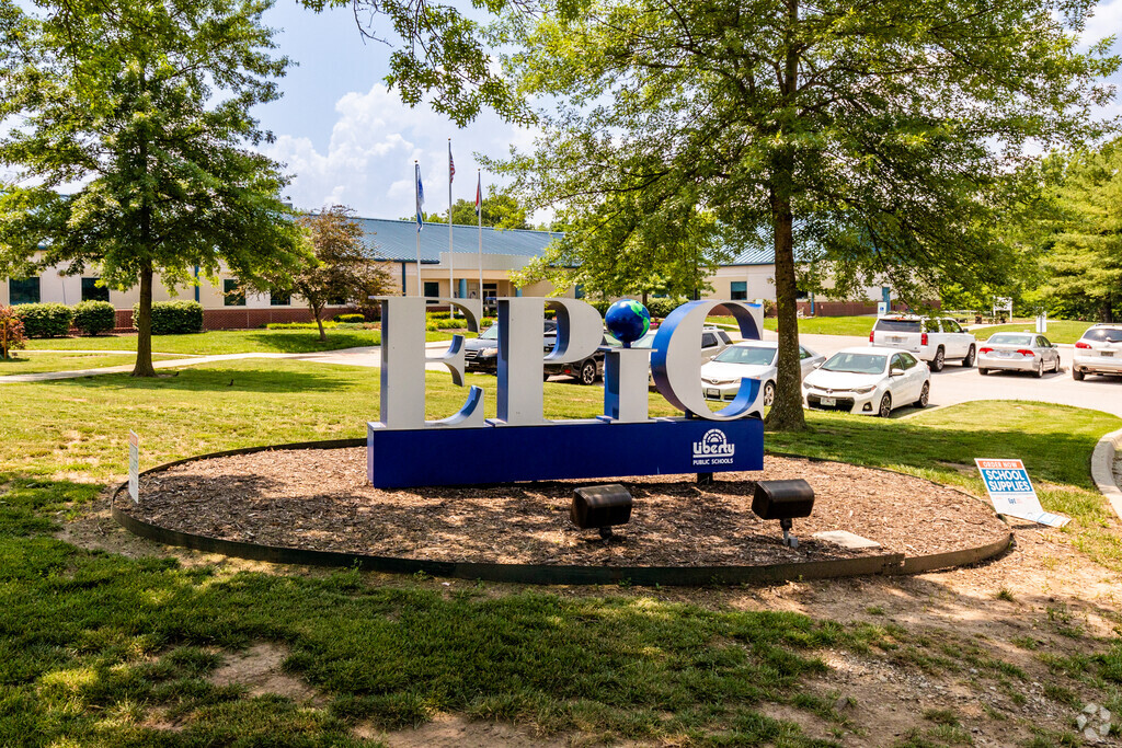 Welcome to EPIC school in the Liberty neighborhood.