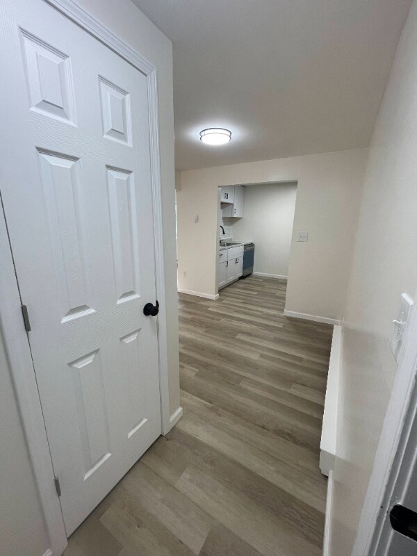 1206 Spring St unit 6, Syracuse, NY 13208 - photo 2