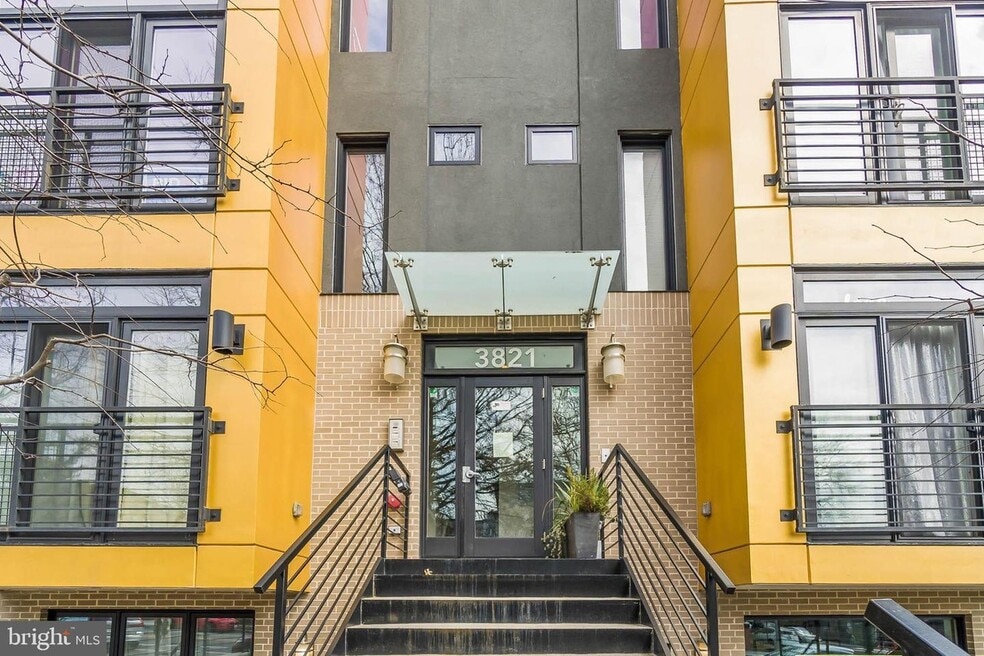 Front of the 9 unit building, conveniently off 14th st. Transportation: Bike share, Bus, Metro