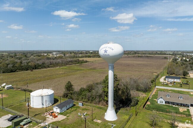 Prairie View is becoming a popular option for both new and established homeowners.