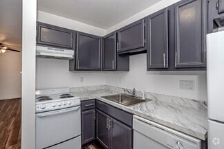 8033 Gessner Dr, Austin, TX 78753