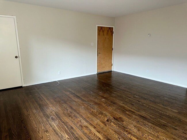 53 E Richmond Ave unit 55, Richmond, CA 94801 - photo 2