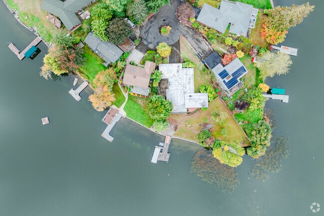 The Lakes offers waterfront property along all of the lakes.